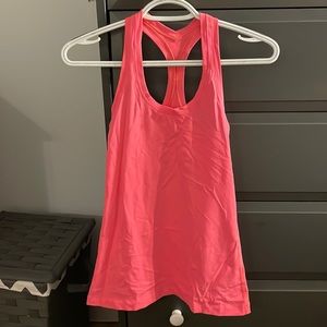 Lululemon tank size 4